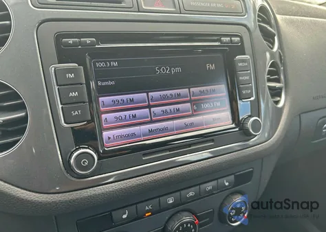 2015 Volkswagen Tiguan S z USA, uszkodzony, nr VIN WVGAV7AX4FW601407